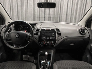 Внедорожник Renault Kaptur 2018 года, 1550000 рублей, Красноярск