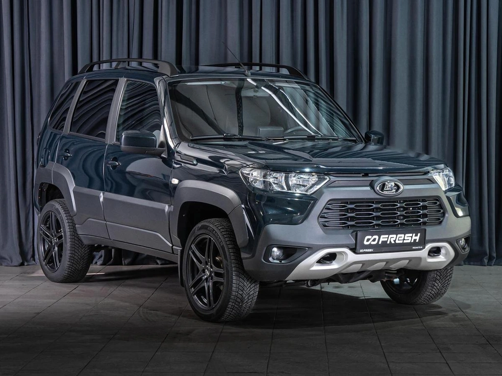 Внедорожник ВАЗ (LADA) Niva Travel 2023 года, 1290000 рублей, Волгоград