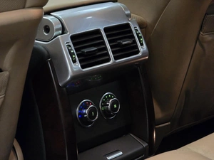 Внедорожник Land Rover Range Rover 2010 года, 1720000 рублей, Красноярск