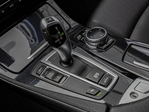 Седан BMW 5 серия 2014 года, 2100000 рублей, Краснодар