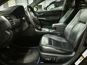 Седан Toyota Camry 2016 года, 2049000 рублей, Ачинск