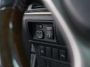 Седан Lexus ES 2014 года, 2379000 рублей, Сургут