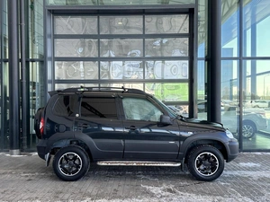 Внедорожник Chevrolet Niva 2020 года, 685000 рублей, Уфа