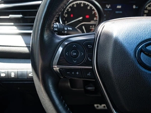 Седан Toyota Camry 2018 года, 2340000 рублей, Краснодар