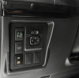 Внедорожник Toyota Land Cruiser Prado 2016 года, 3650000 рублей, Красноярск