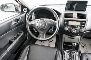 Седан Honda Accord 2007 года, 959000 рублей, Красноярск