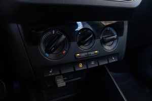 Лифтбек Volkswagen Polo 2021 года, 1620000 рублей, Волгоград