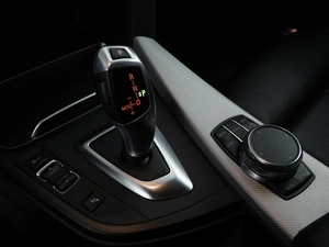 Седан BMW 3 серия 2018 года, 2729077 рублей, Москва