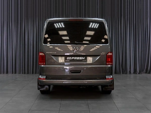 Минивэн Volkswagen Multivan 2016 года, 3299000 рублей, Тюмень