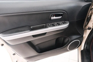 Внедорожник Suzuki Grand Vitara 2011 года, 1279000 рублей, Красноярск