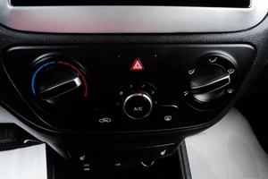 Седан Hyundai Solaris 2019 года, 1299000 рублей, Челябинск
