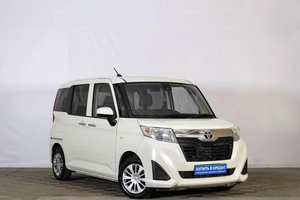 Минивэн Toyota Roomy 2018 года, 1089000 рублей, Тюмень