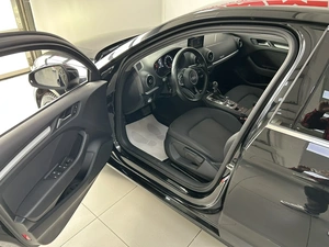 Седан Audi A3 2019 года, 2050000 рублей, Смоленск