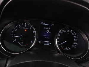 Внедорожник Nissan X-Trail 2016 года, 1574000 рублей, Воронеж