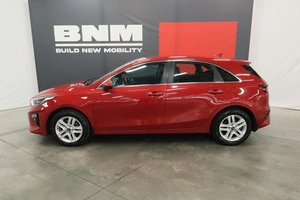 Хэтчбек Kia Ceed 2020 года, 1800000 рублей, Курск