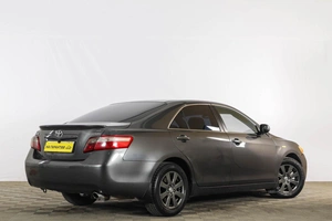 Седан Toyota Camry 2007 года, 1239000 рублей, Тюмень
