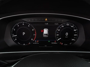 Внедорожник Volkswagen Tiguan 2018 года, 2703000 рублей, Воронеж