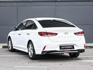 Седан Hyundai Sonata 2018 года, 1999000 рублей, Кирилловка