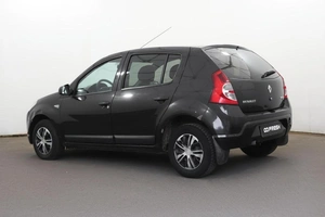Хетчбэк Renault Sandero 2013 года, 386000 рублей, Орёл