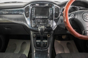 Внедорожник Toyota Kluger 2000 года, 749000 рублей, Барнаул