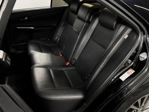 Седан Toyota Camry 2017 года, 2099900 рублей, Казань