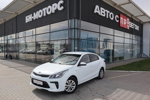Седан Kia Rio 2019 года, 1380000 рублей, Мирное