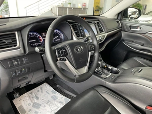 Внедорожник Toyota Highlander 2014 года, 2797000 рублей, Солонцы