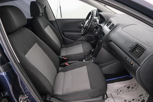 Седан Volkswagen Polo 2013 года, 829000 рублей, Красноярск