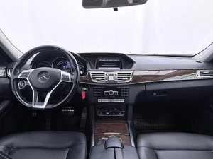 Седан Mercedes-benz E-класс 2013 года, 1999000 рублей, Орёл