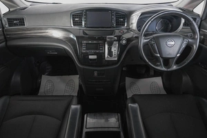 Минивэн Nissan Elgrand 2018 года, 3449000 рублей, Кемерово