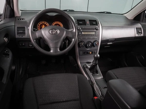 Седан Toyota Corolla 2008 года, 799000 рублей, Воронеж