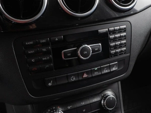 Хетчбэк Mercedes-benz B-класс 2013 года, 1074070 рублей, Тюмень