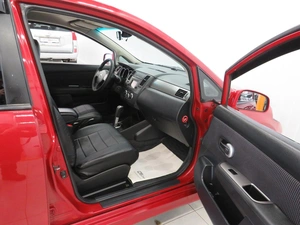 Хэтчбек 4 дв. Nissan Tiida 2011 года, 770000 рублей, Калуга