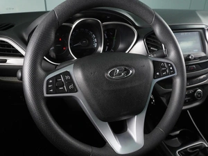 Седан ВАЗ (LADA) Vesta 2017 года, 815000 рублей, Красный Пахарь