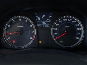 Седан Hyundai Solaris 2014 года, 998000 рублей, Ставрополь