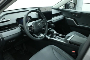 Внедорожник Toyota RAV4 2026 года, 4295000 рублей, Красноярск