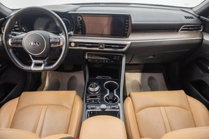 Седан Kia K5 2019 года, 2199000 рублей, Барнаул