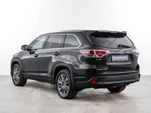 Внедорожник Toyota Highlander 2014 года, 2839999 рублей, Москва