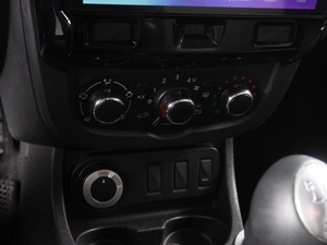 Внедорожник Renault Duster 2015 года, 1239000 рублей, Красный Пахарь