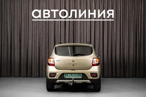 Хетчбэк Renault Sandero 2015 года, 820000 рублей, Красноярск