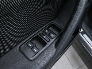 Внедорожник Skoda Yeti 2013 года, 849000 рублей, Красноярск