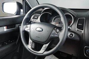 Внедорожник Kia Sorento 2014 года, 1749000 рублей, Тюмень