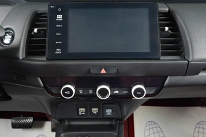 Хетчбэк Honda Fit 2020 года, 1849000 рублей, Тюмень