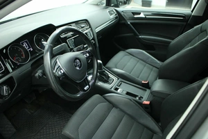 Хетчбэк Volkswagen Golf 2013 года, 1195000 рублей, Красноярск