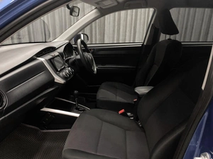 Универсал Toyota Corolla Fielder 2017 года, 1149000 рублей, Красноярск