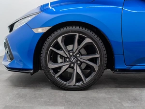 Хетчбэк Honda Civic 2018 года, 1750000 рублей, Красноярск