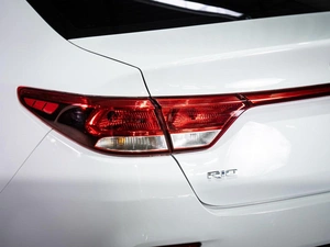 Седан Kia Rio 2020 года, 1430000 рублей, Волгоград