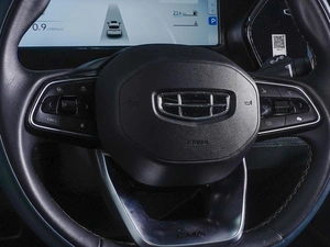 Внедорожник Geely Monjaro 2023 года, 3270000 рублей, Ростов-на-Дону