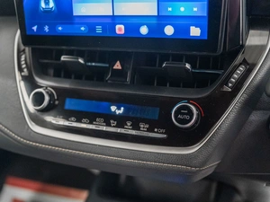 Хетчбэк Toyota Corolla 2019 года, 1530000 рублей, Красноярск