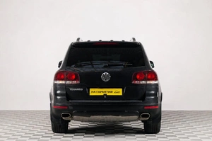 Внедорожник Volkswagen Touareg 2008 года, 1389000 рублей, Челябинск